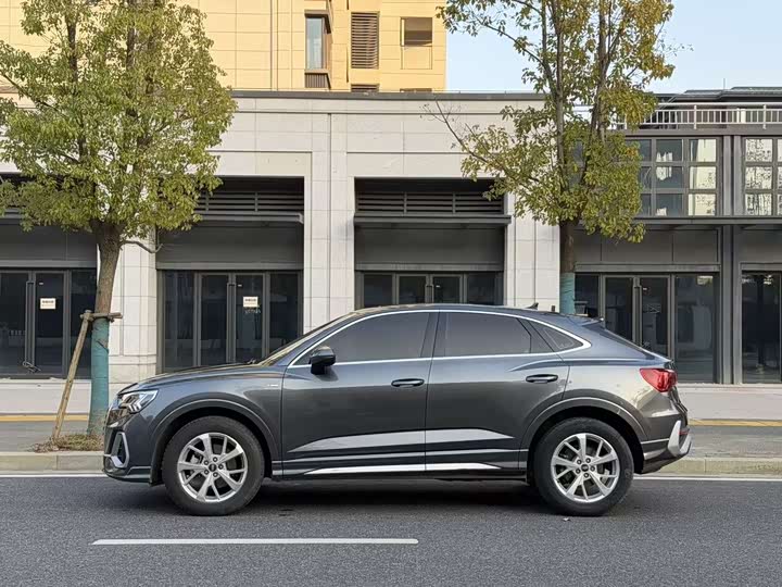 Фото 3 - Audi Q3 Sportback