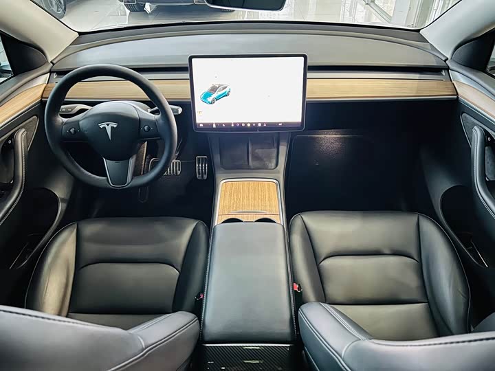 Фото 7 - Tesla Model Y