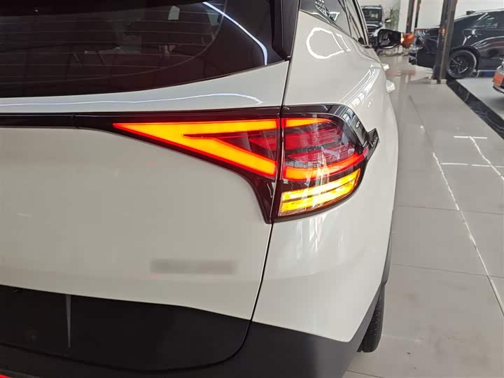 Фото 8 - Kia Sportage