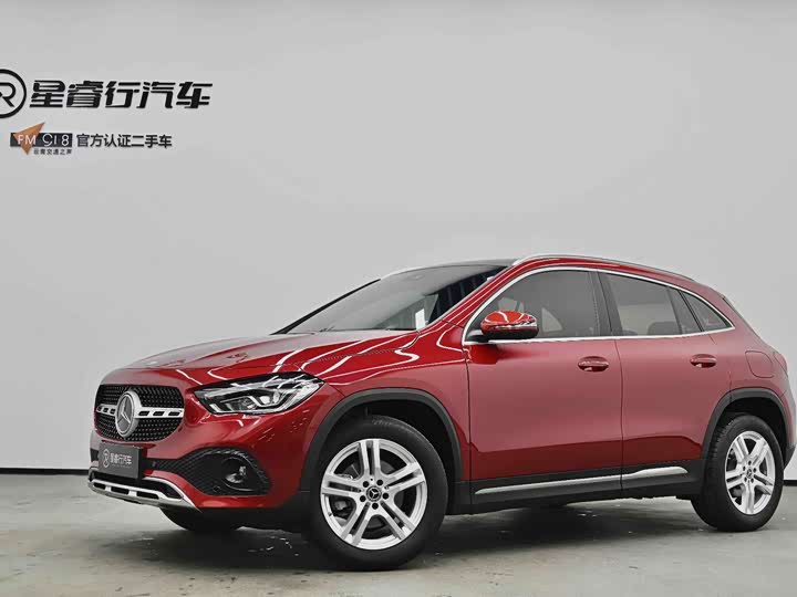 Фото 1 - Mercedes-Benz GLA-Class