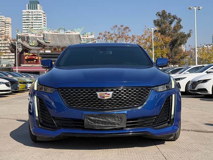 Фото 2 - Cadillac CT5