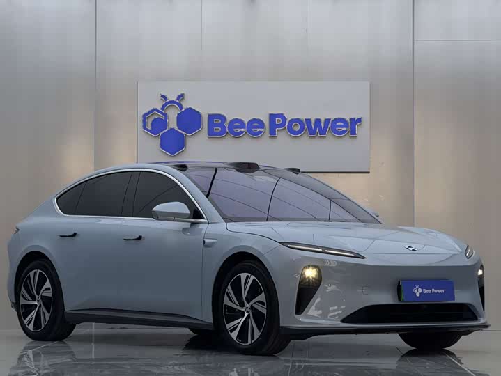 Фото 3 - Nio ET5