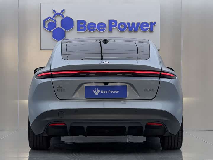 Фото 5 - Nio ET5