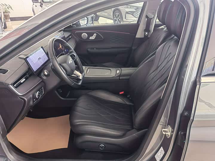 Фото 8 - Chery Fulwin A8L