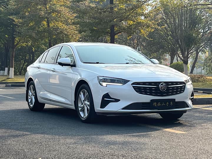 Фото 3 - Buick Regal