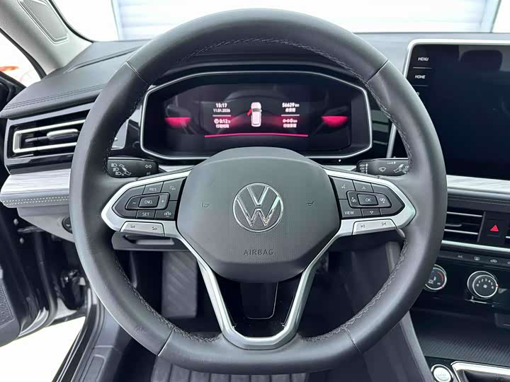 Фото 5 - Volkswagen Sagitar L