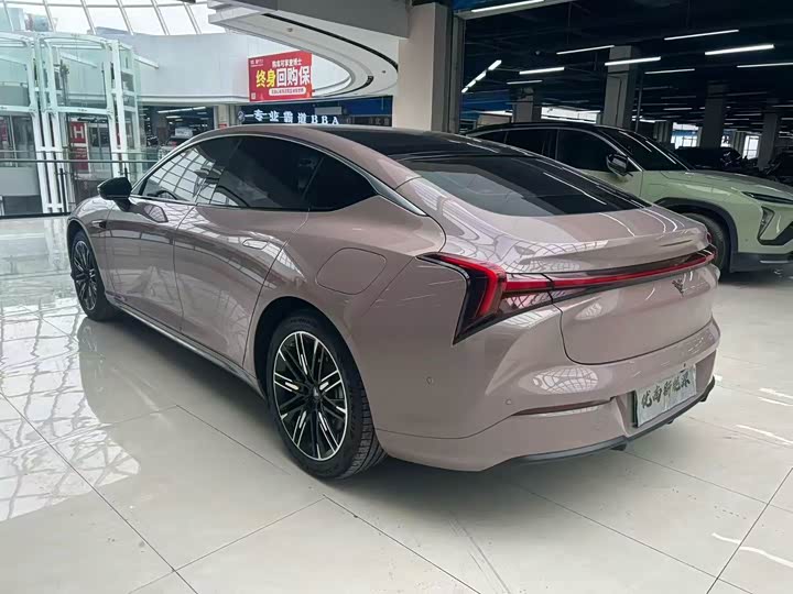 Фото 4 - Hozon S