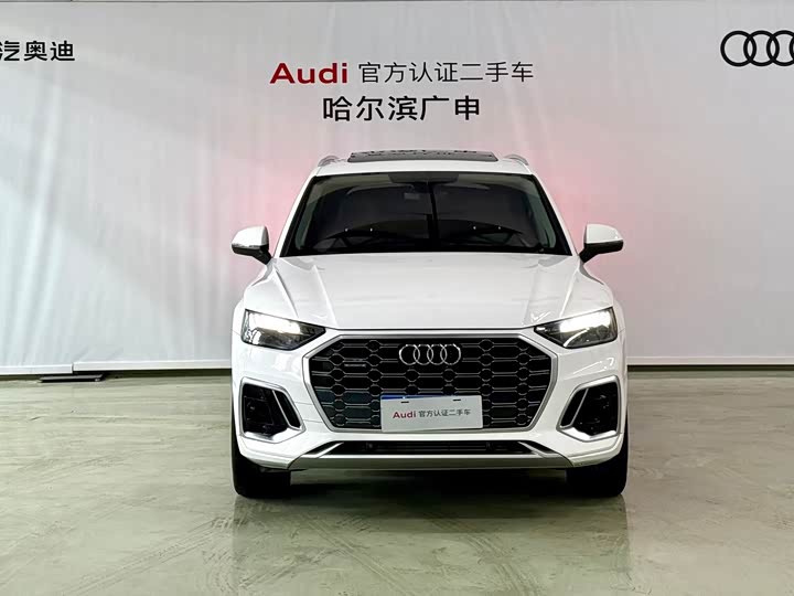 Фото 2 - Audi Q5L