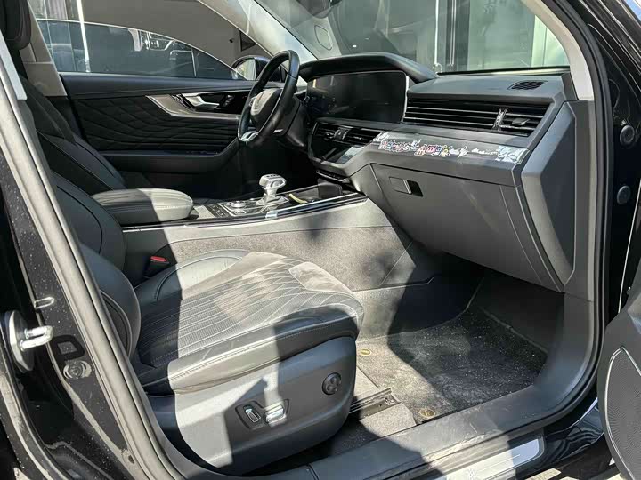 Фото 9 - Hongqi HS5