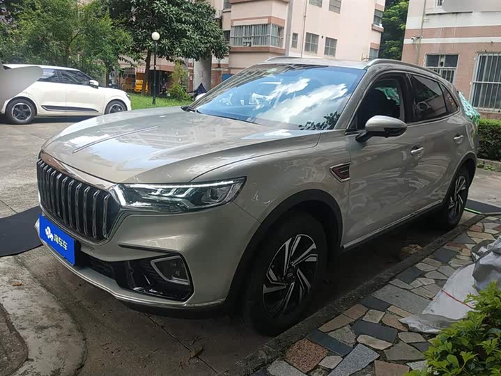 Фото 1 - Hongqi HS5