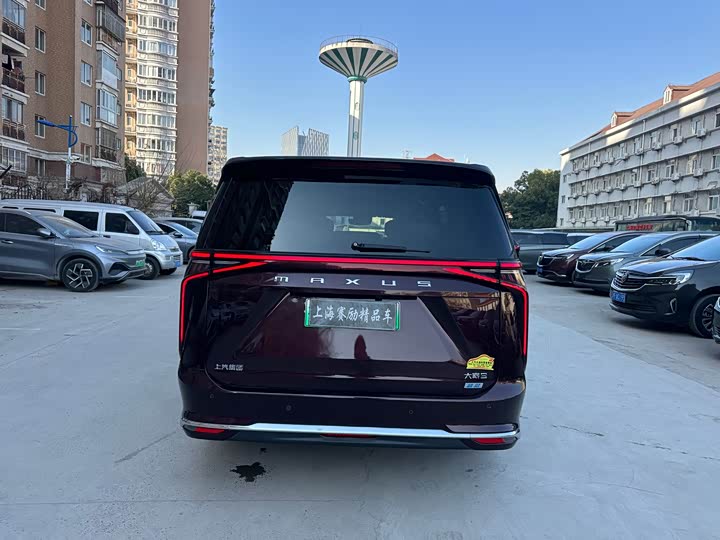 Фото 6 - Maxus Mifa 9