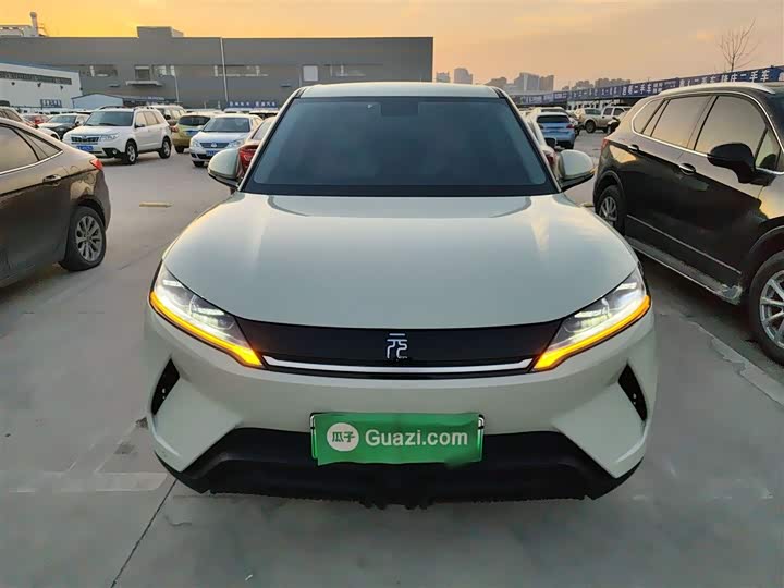 Фото 3 - BYD Yuan Up