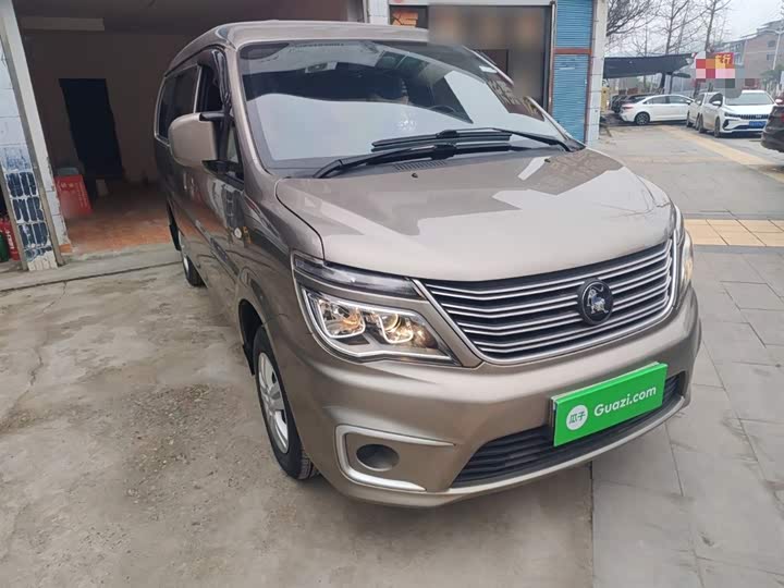 Фото 4 - Dongfeng Forthing Lingzhi M5