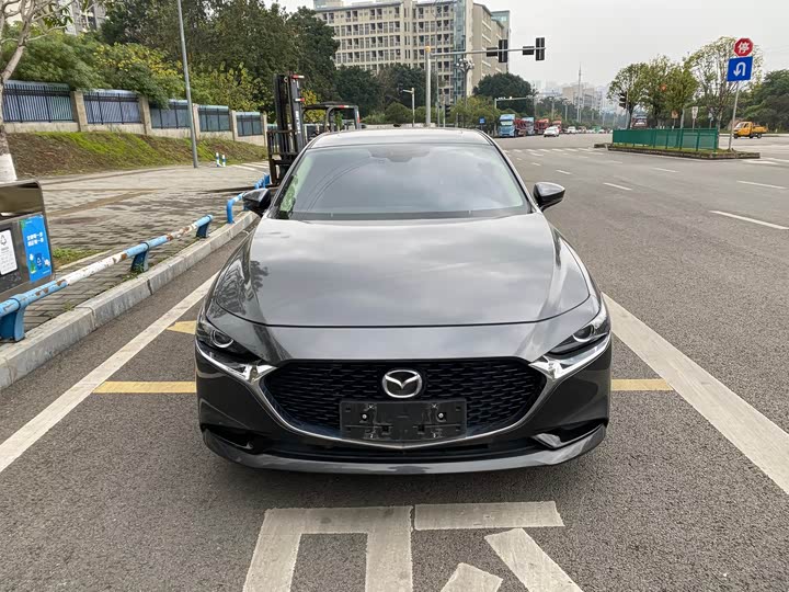 Фото 2 - Mazda 3 (Axela)