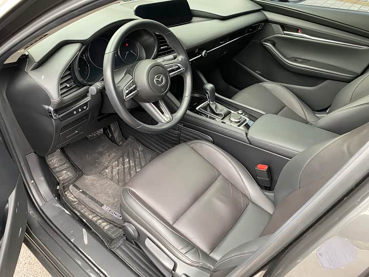 Фото 4 - Mazda 3 (Axela)