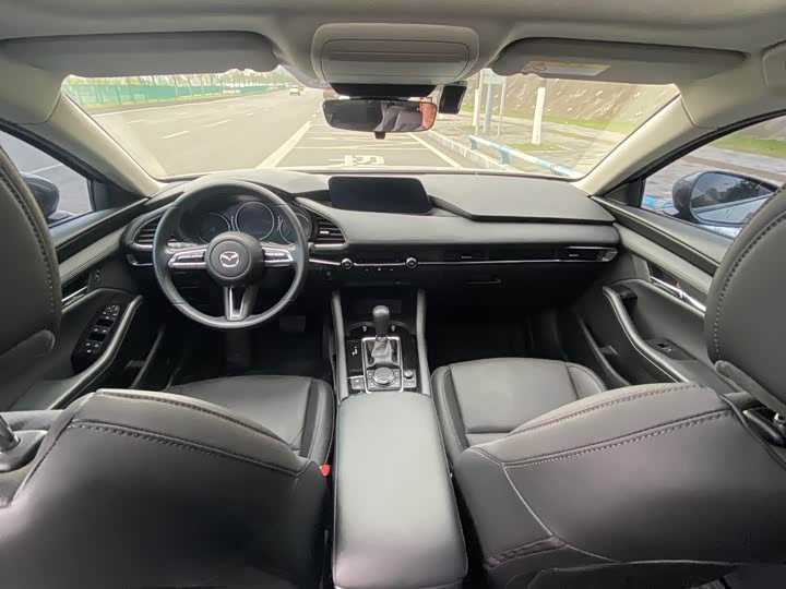 Фото 5 - Mazda 3 (Axela)