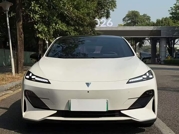 Фото 3 - Changan Deepal SL03