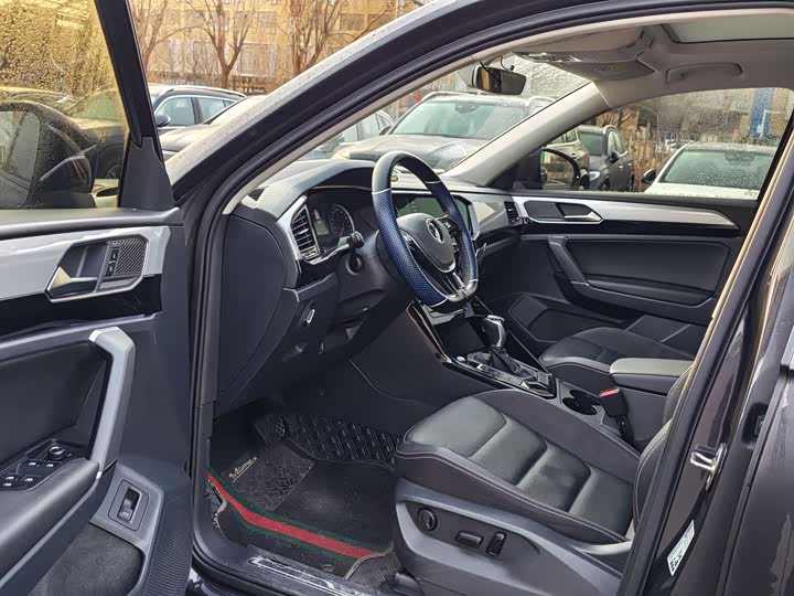 Фото 9 - Volkswagen Tayron