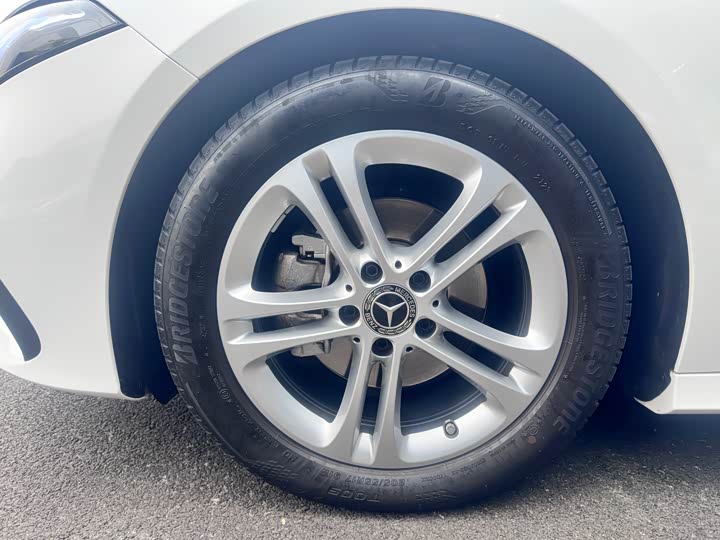 Фото 5 - Mercedes-Benz A-Class