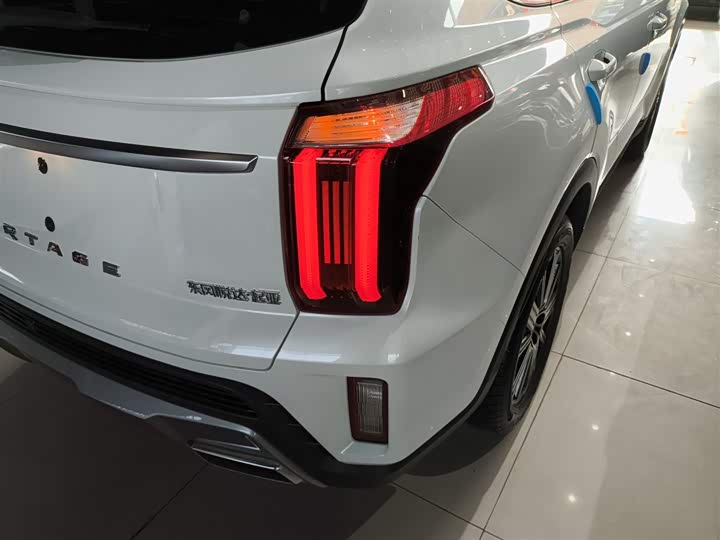 Фото 8 - Kia Sportage GT-line