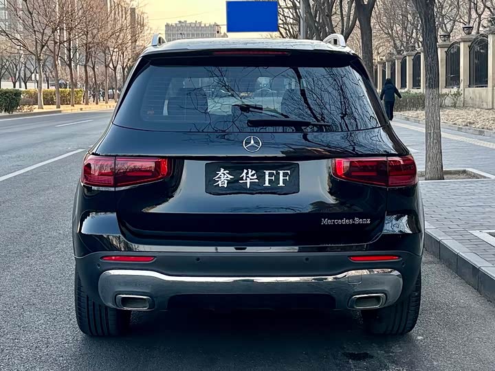 Фото 4 - Mercedes-Benz GLB-Class