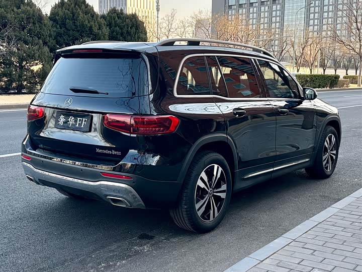 Фото 5 - Mercedes-Benz GLB-Class