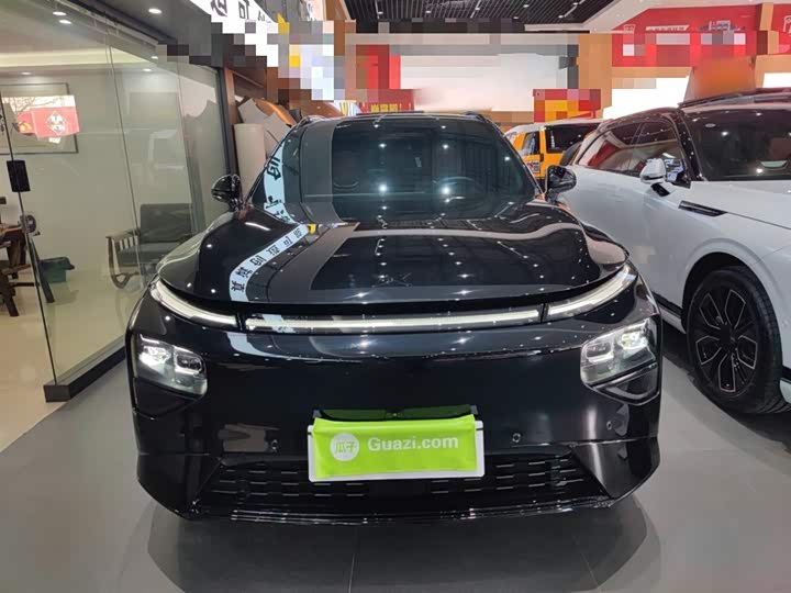 Фото 3 - XPeng G9