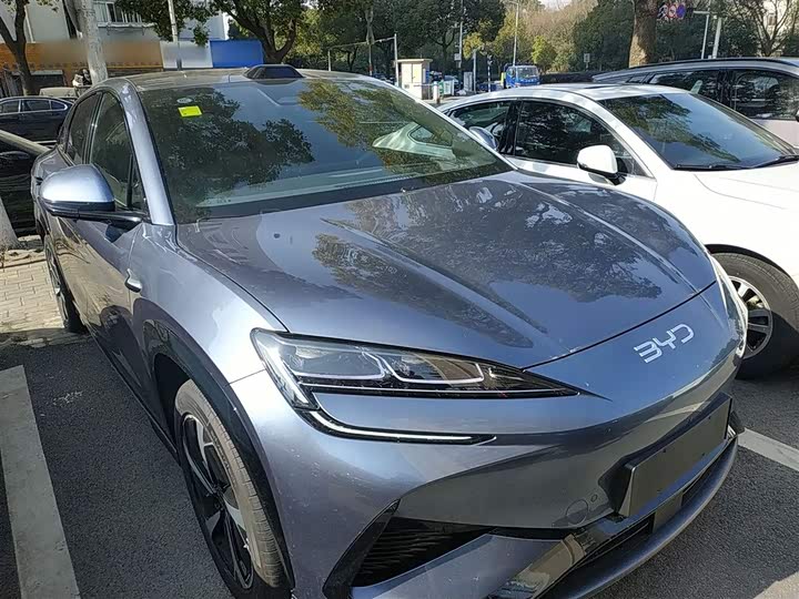 Фото 4 - BYD Sea Lion 07 EV