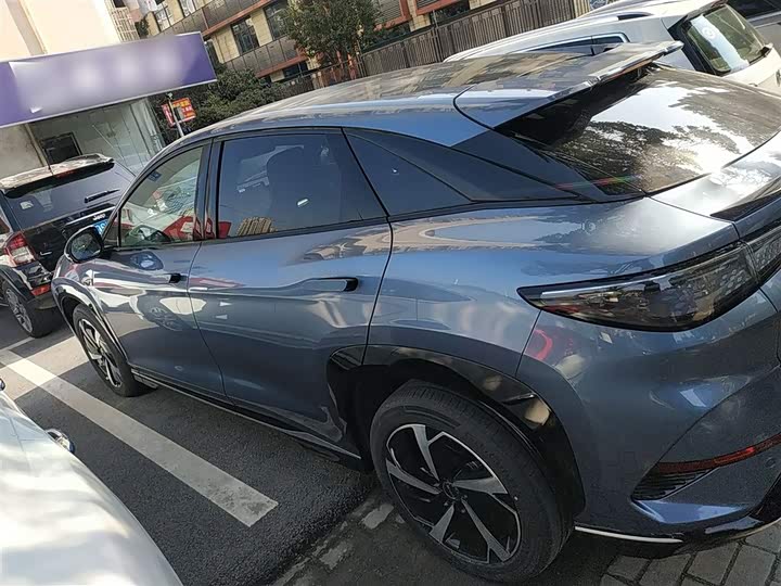 Фото 5 - BYD Sea Lion 07 EV