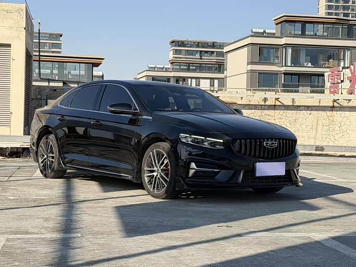 Фото 3 - Geely Preface