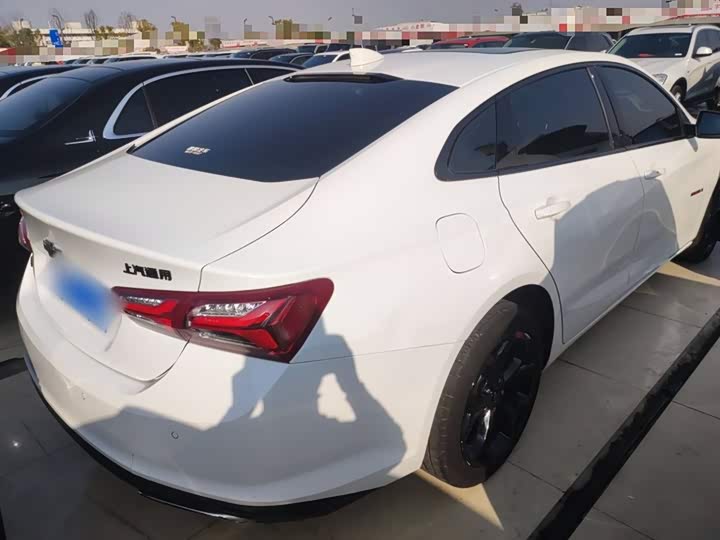 Фото 7 - Chevrolet Malibu XL