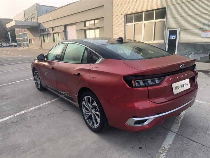 Фото 7 - Ford Mondeo