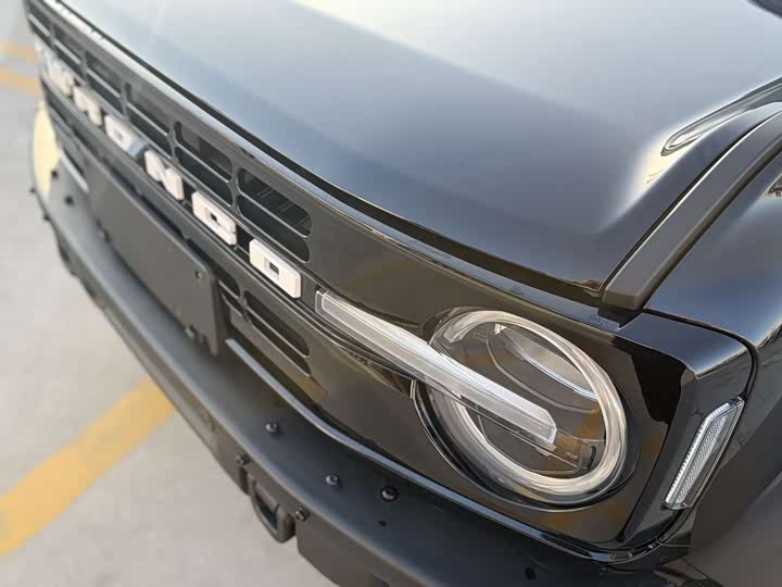 Фото 4 - Ford Bronco