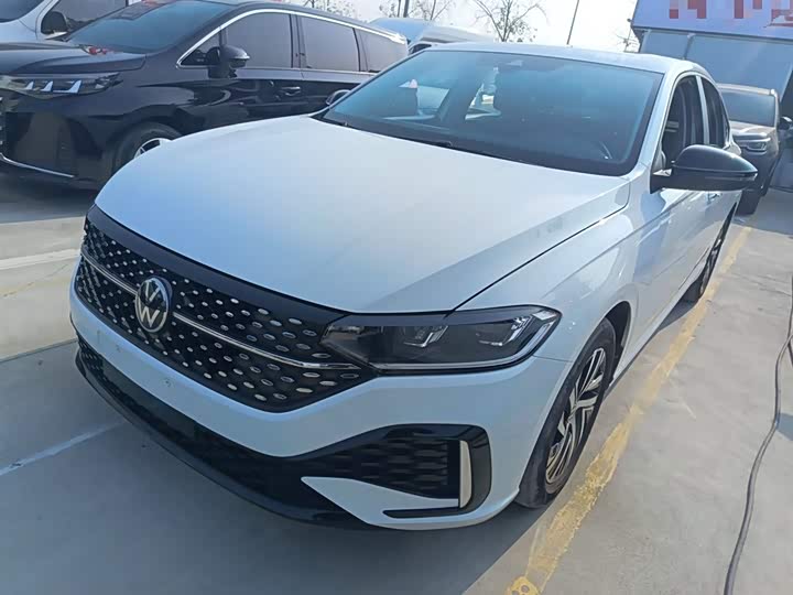 Фото 2 - Volkswagen Lavida