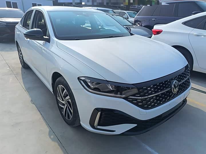 Фото 4 - Volkswagen Lavida