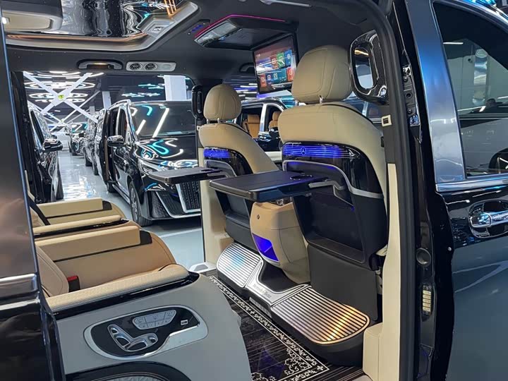 Фото 6 - Mercedes-Benz Vito