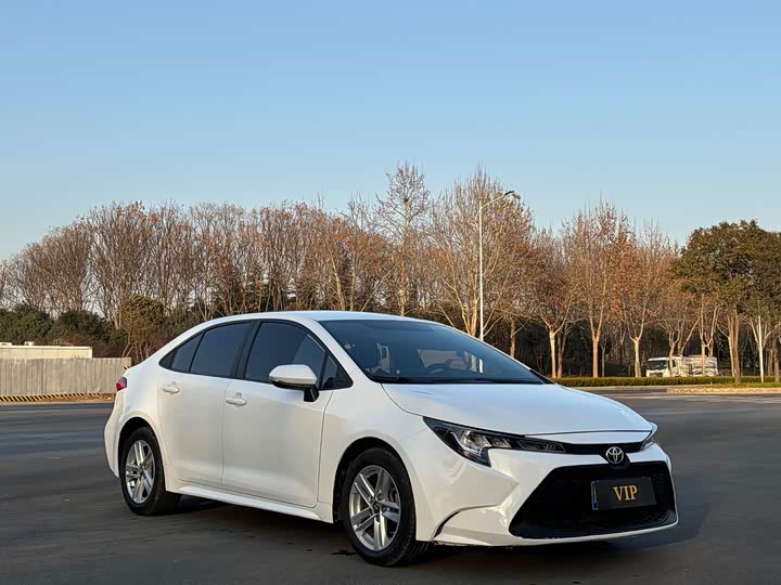 Фото 3 - Toyota Levin