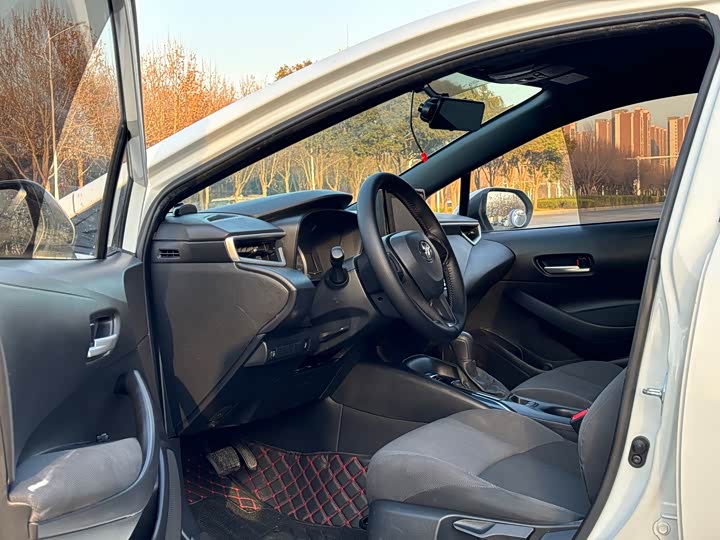 Фото 4 - Toyota Levin