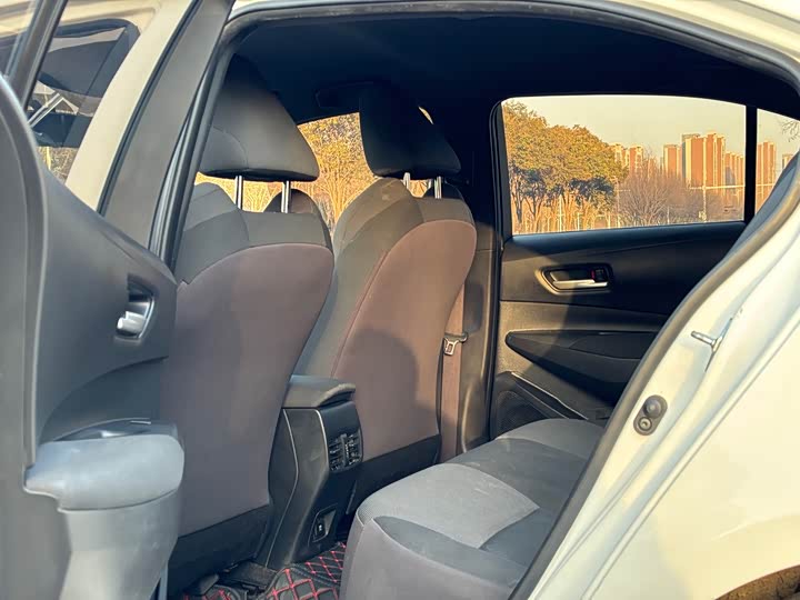 Фото 6 - Toyota Levin