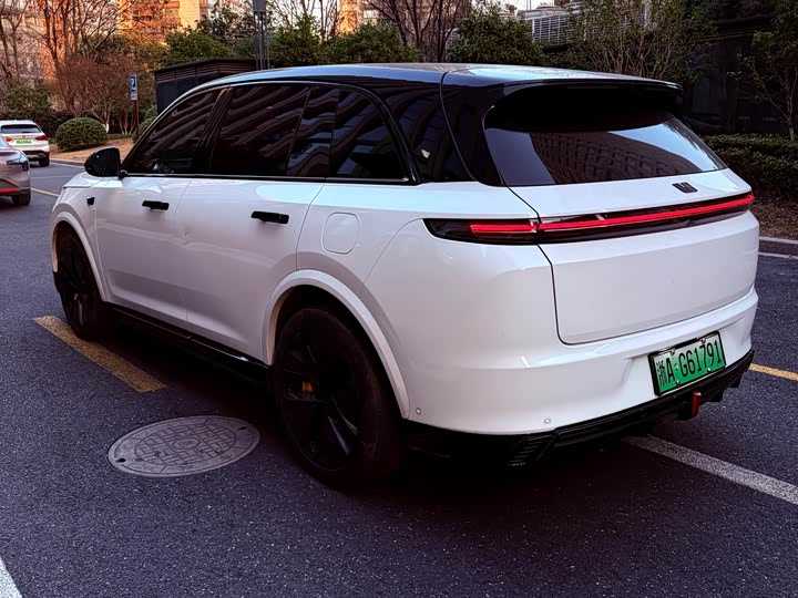 Фото 8 - LiXiang L7