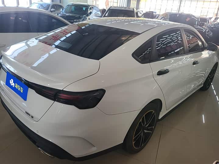 Фото 3 - Geely Binrui