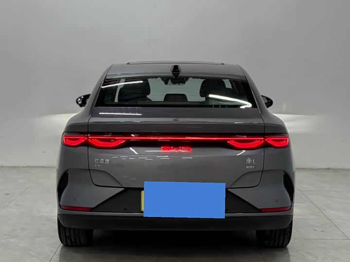 Фото 8 - BYD Qin L