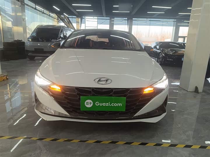 Фото 3 - Hyundai Elantra N line