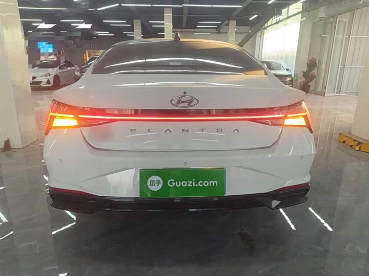 Фото 6 - Hyundai Elantra N line