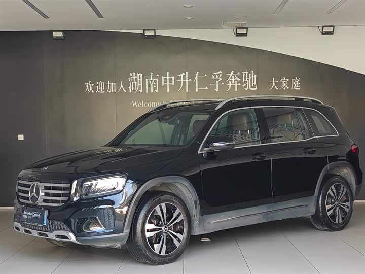 Фото 1 - Mercedes-Benz GLB-Class