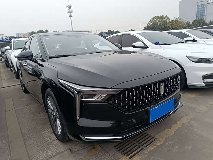 Фото 3 - Bestune B70