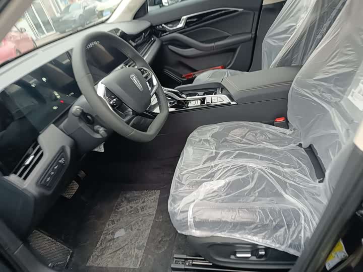 Фото 7 - Bestune B70