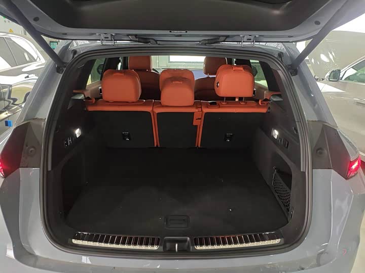 Фото 7 - LiXiang L7