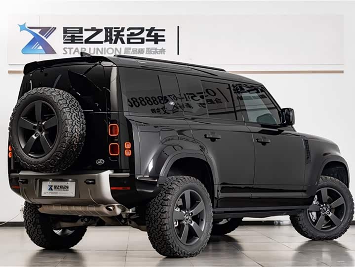 Фото 7 - Land Rover Defender