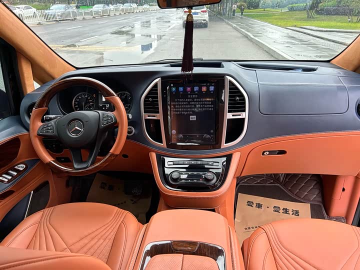 Фото 4 - Mercedes-Benz Vito